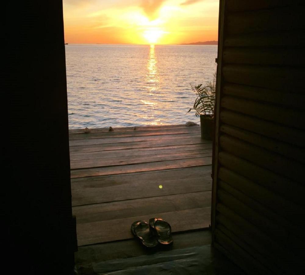 Nus Homestay Raja Ampat Kri Экстерьер фото